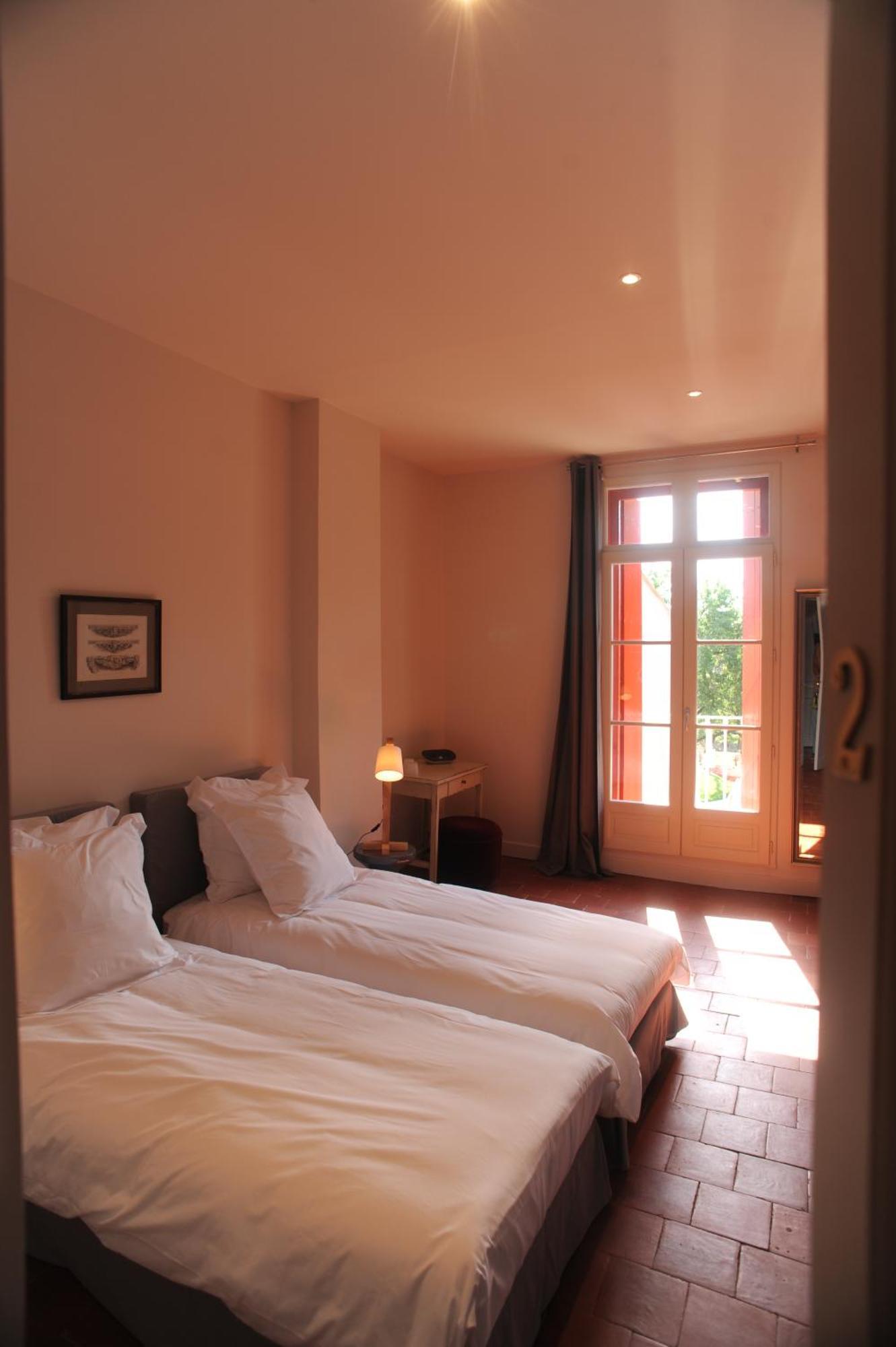 Les Chambres D'Andrea Marseillan  Buitenkant foto