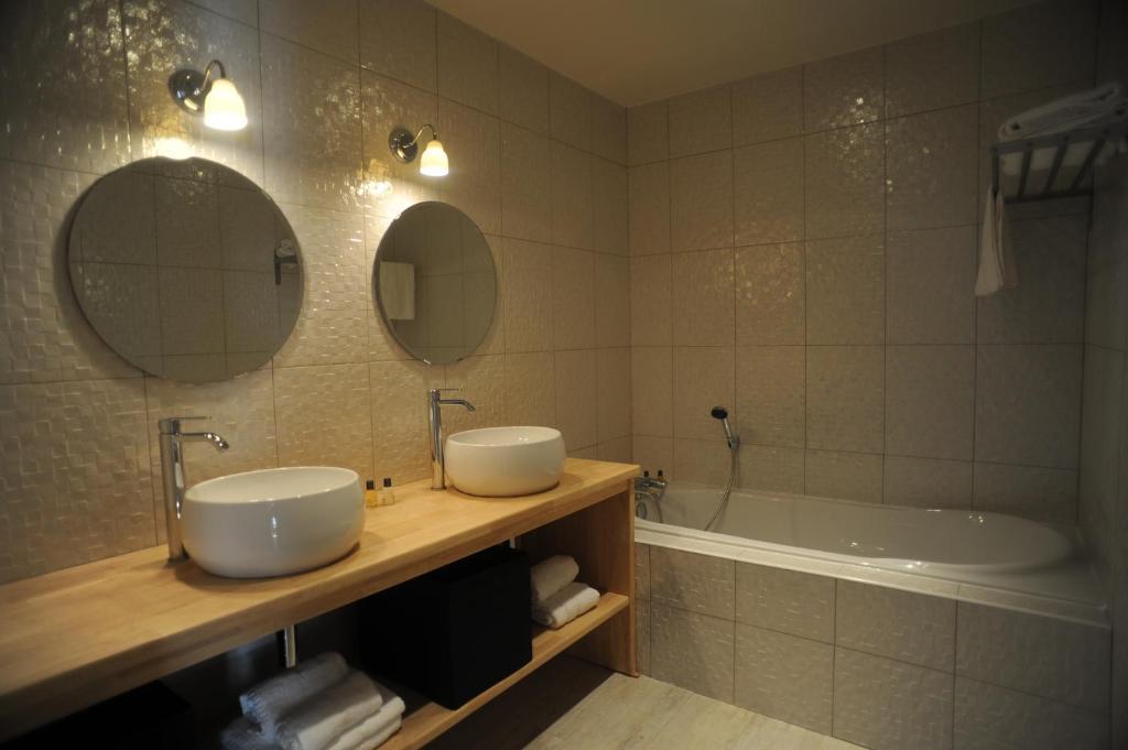 Les Chambres D'Andrea Marseillan  Kamer foto