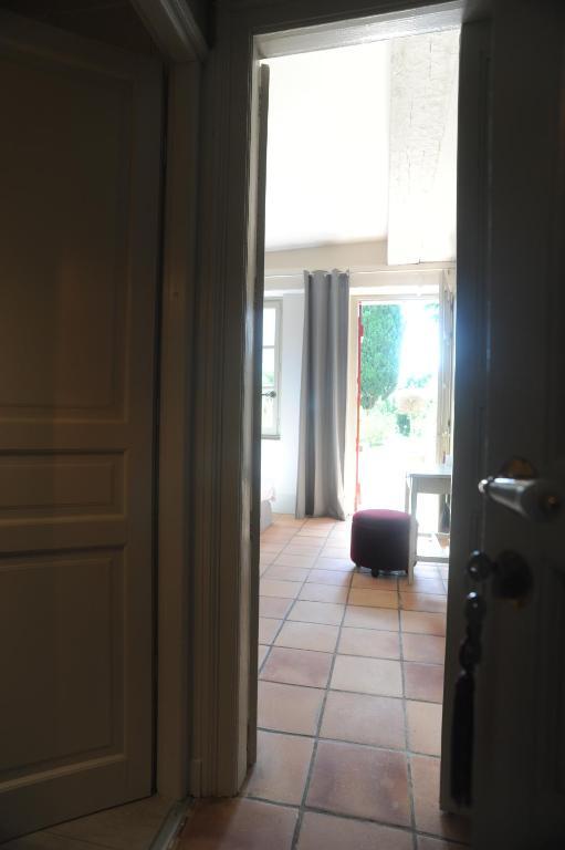 Les Chambres D'Andrea Marseillan  Kamer foto