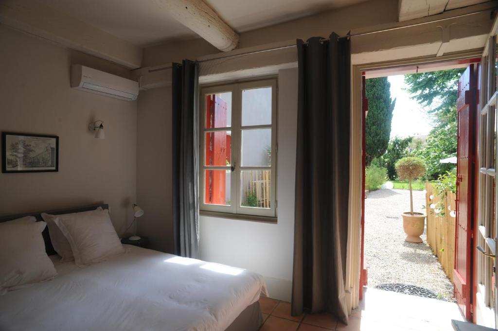 Les Chambres D'Andrea Marseillan  Buitenkant foto